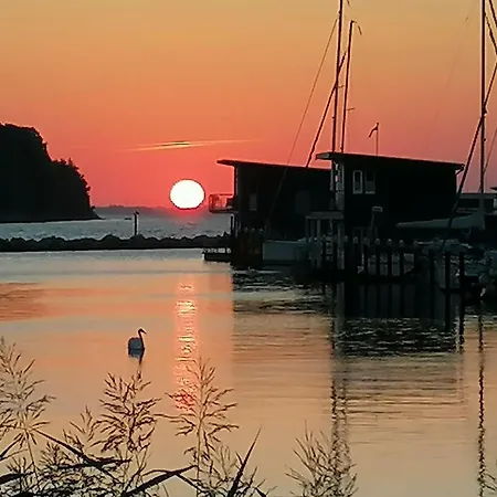 Fewo-boddenblick-vilm *