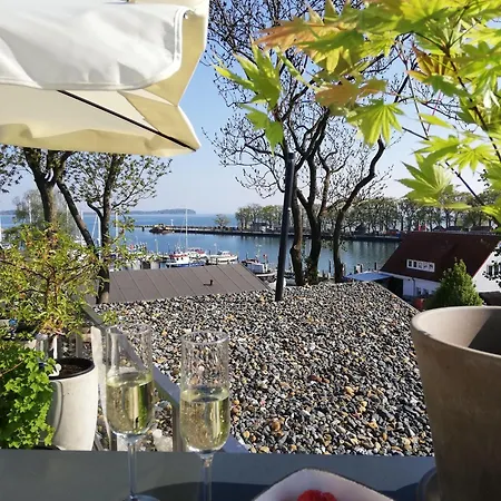 Fewo-boddenblick-vilm شقة