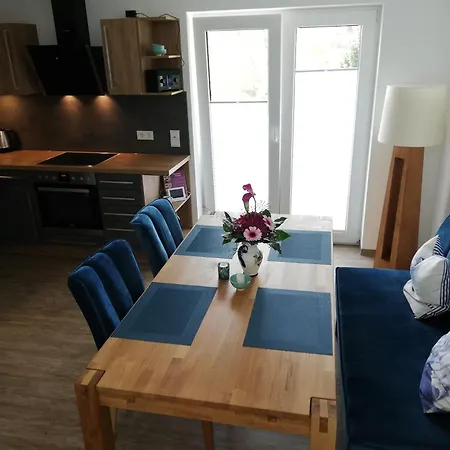 شقة Fewo-boddenblick-vilm لوترباخ